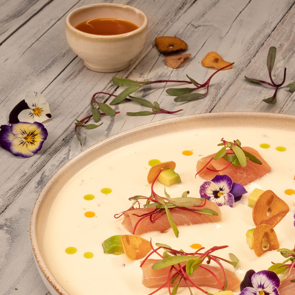 Aguachile cremoso de pescado blanco con aguacate Aguachile cremoso de pescado blanco con aguacate
