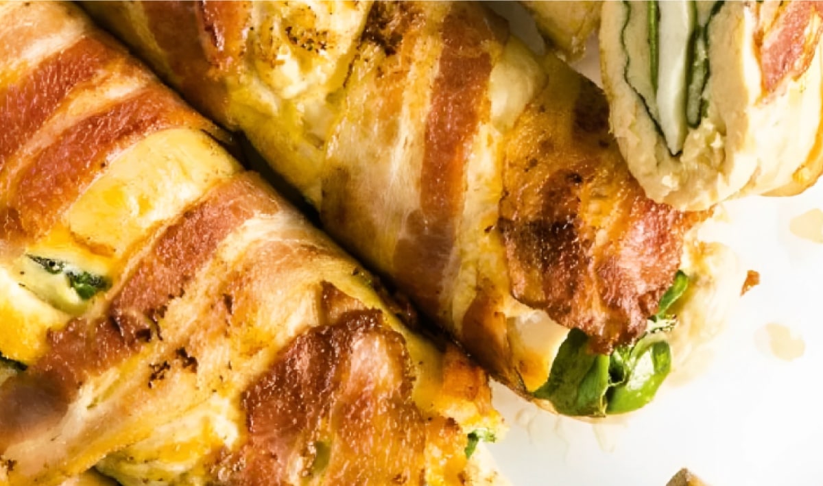 Rollo de pollo molido, relleno de queso y espinaca – - Receta