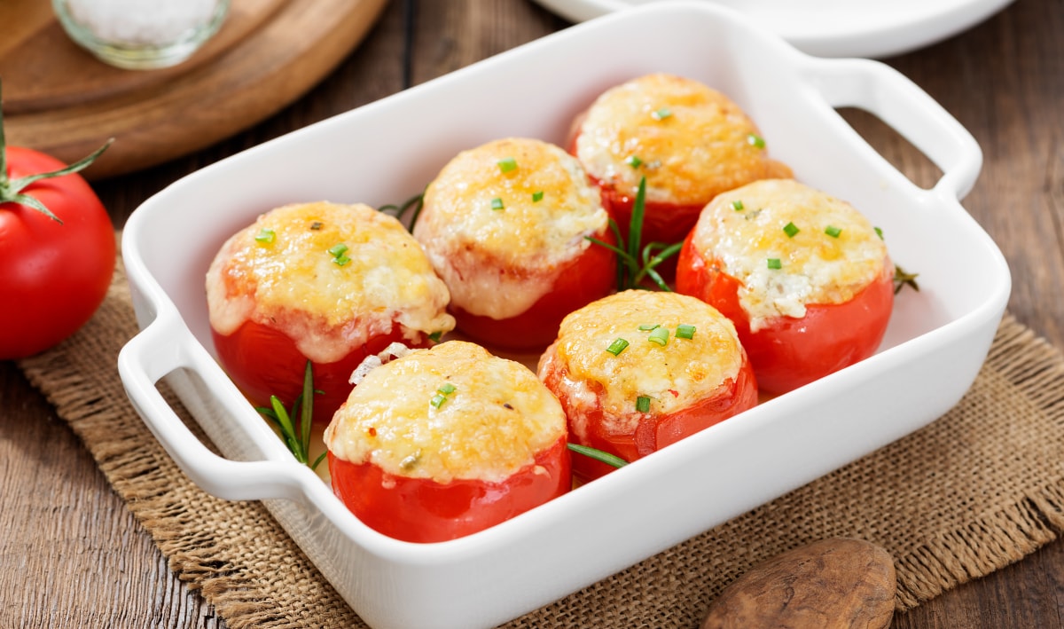Tomates rellenos de puré de papa – - Receta