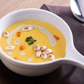 Sopa de Calabaza y Zanahoria con Queso Azul Sopa de Calabaza y Zanahoria con Queso Azul