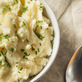 Puré de Papa a las Finas Hierbas Puré de Papa a las Finas Hierbas