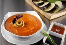 CREMA DE TOMATE Y BERENJENA CREMA DE TOMATE Y BERENJENA