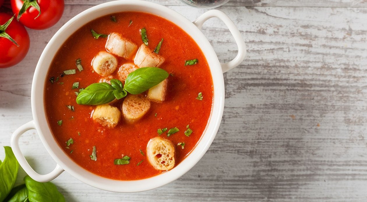 Sopa de tomates rostizados – - Receta