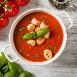 Sopa de tomates rostizados
