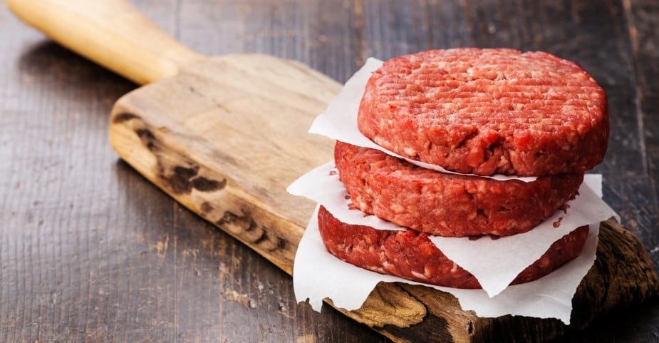 Logra la carne para hamburguesa perfecta de la mano del chef Santiago Arango