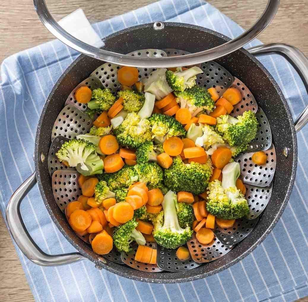 Cocinar al vapor, un método que evita desperdicios en el negocio