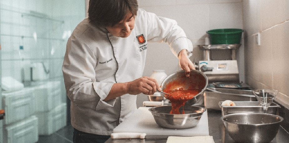 6 técnicas para incorporar Fruco® Salsa de Tomate en tus recetas de pescados y mariscos